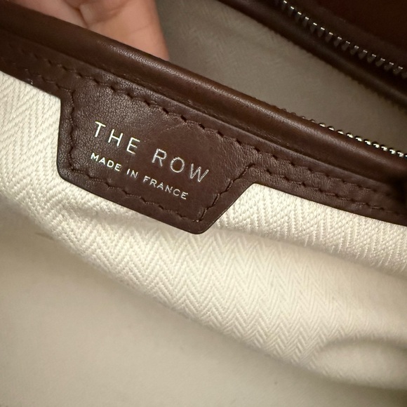 The Row Marlo 14 in Saddle Leather Brown Tote - Picture 4 of 9